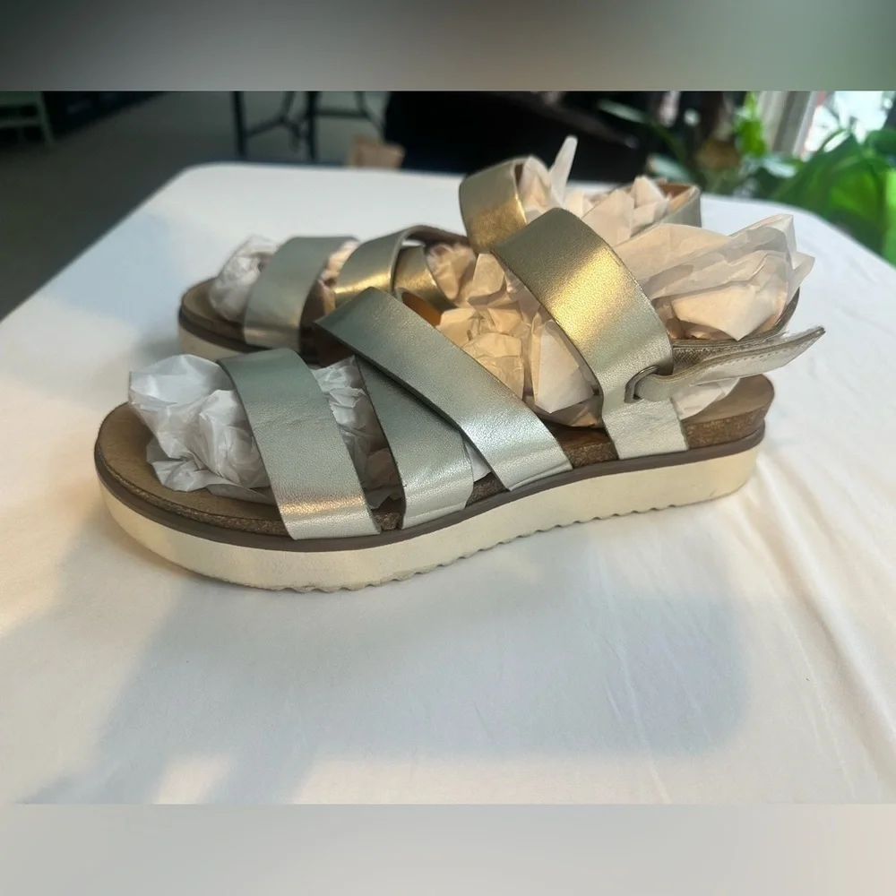 A.N.A. A New Approach Silver Strappy Sandals Lightly Used Size 8